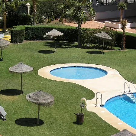 Alojamiento Turistico En Playa Torre Del Mar *